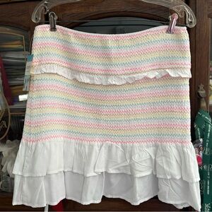 White with colors skirt size XL brand new